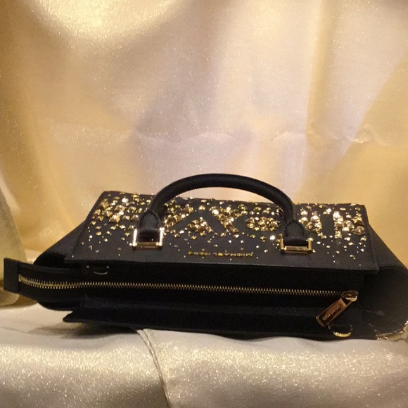 Michael Kors Black Leather MD Satchel - Picture 3 of 8